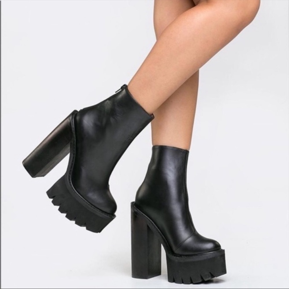 Jeffrey Campbell Mulder Boot